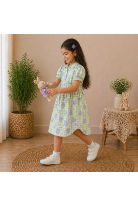 Girls Green Floral Checked Cotton Dress with Puff Sleeves & Button Front