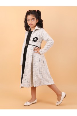 CALYX CLOTHING Stylish White and Black Shrug Set for Girls with brooch – Shrug & Extended Frock Styled Pleated Tunic | Party & Casual Wear