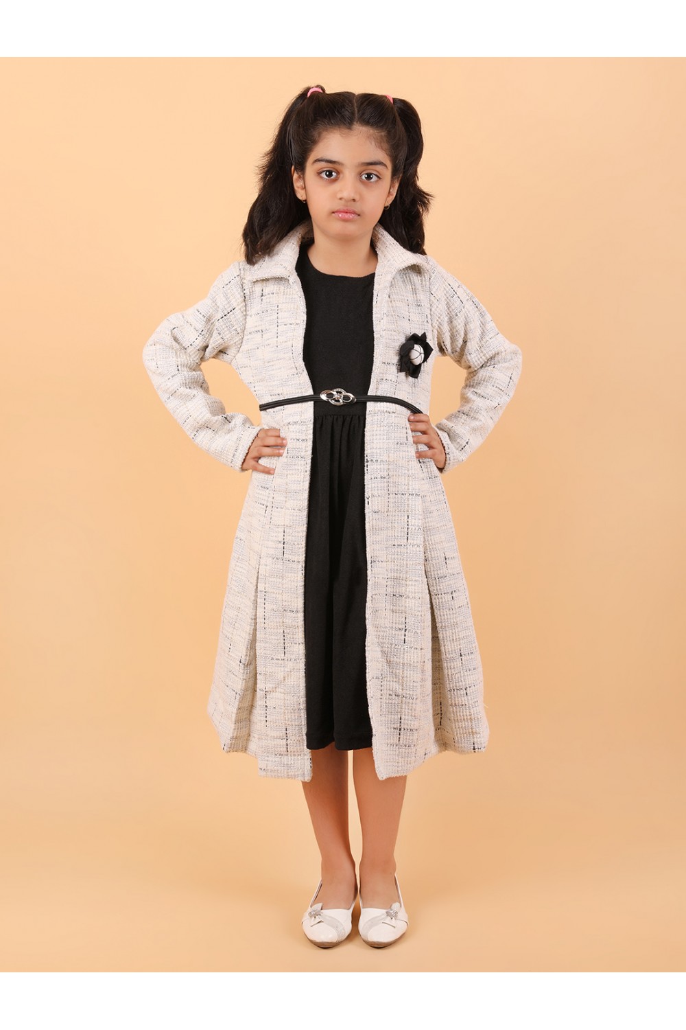 CALYX CLOTHING Stylish White and Black Shrug Set for Girls with brooch – Shrug & Extended Frock Styled Pleated Tunic | Party & Casual Wear