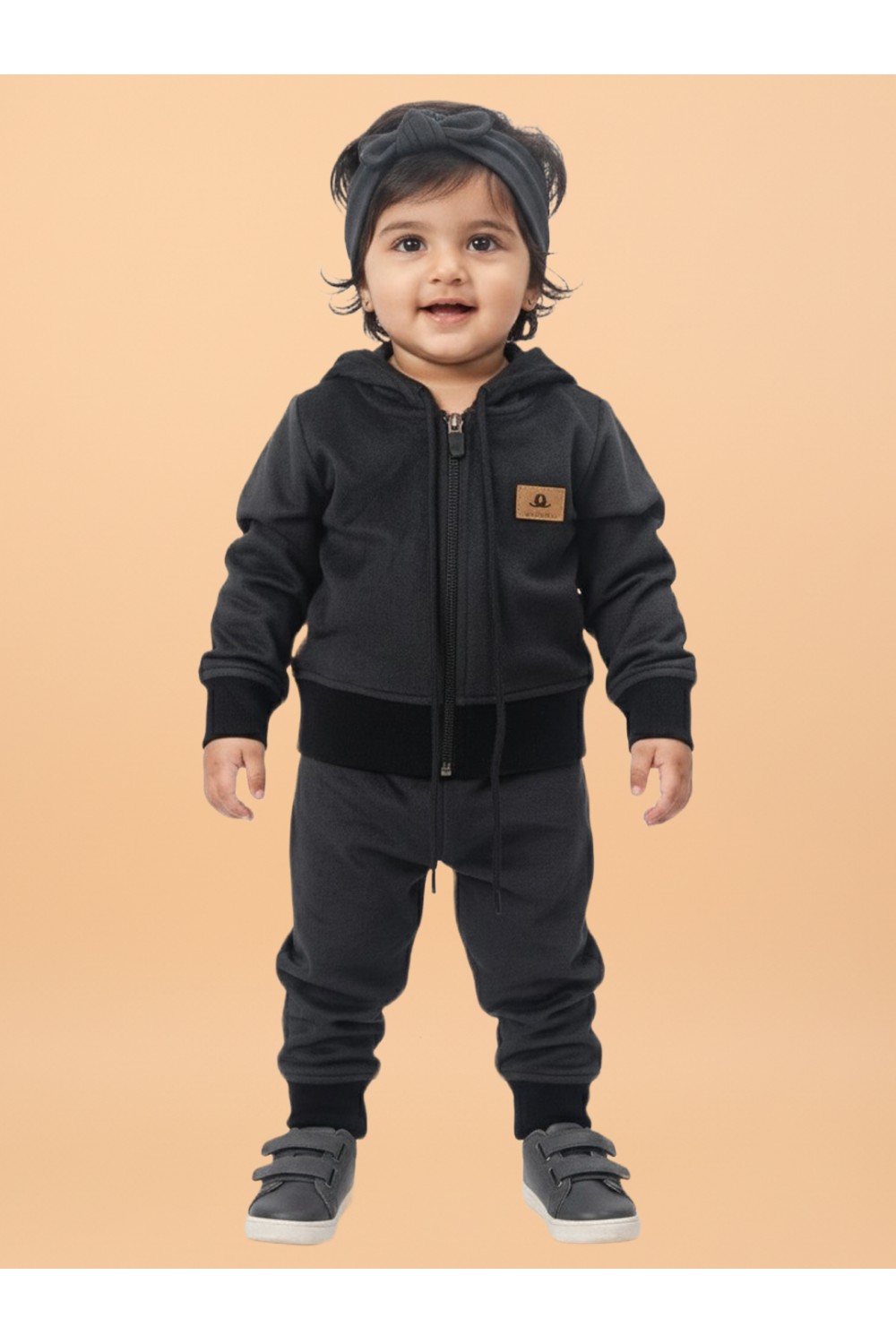 Calyx Clothing Baby Girls’ Full Sleeve Hoodie & Jogger Set Black