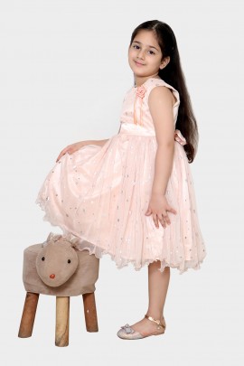 Girl star pich print party wear twill check dresses / tunic / frock / dresses